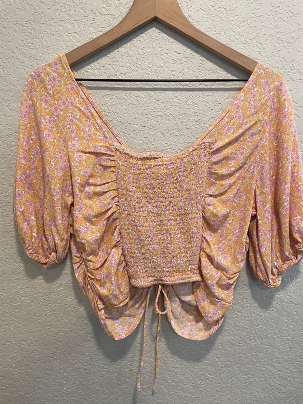 H&M Floral Ruched Crop Top Large Puff Sleeve Cottagecore - Picture 7 of 8